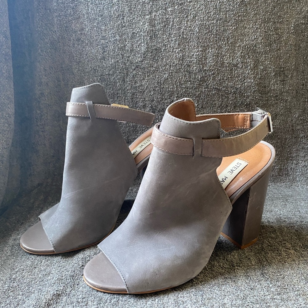 Steve Madden Sandals